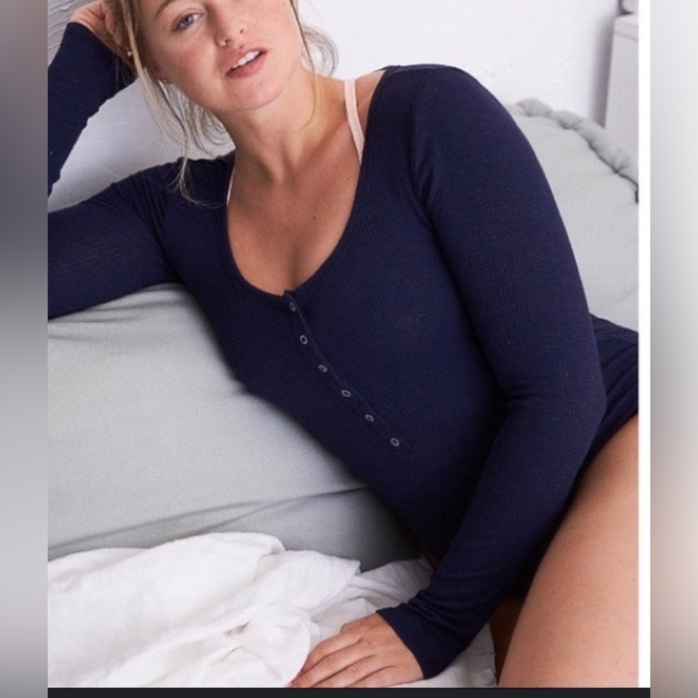 Aerie Ribbed Long-Sleeve Henley Bodysuit Navy Size Large
